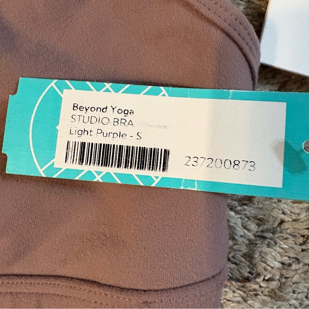Beyond Yoga Dusty Mauve Studio Sports Bra Size Small NWT - Picture 6 of 11